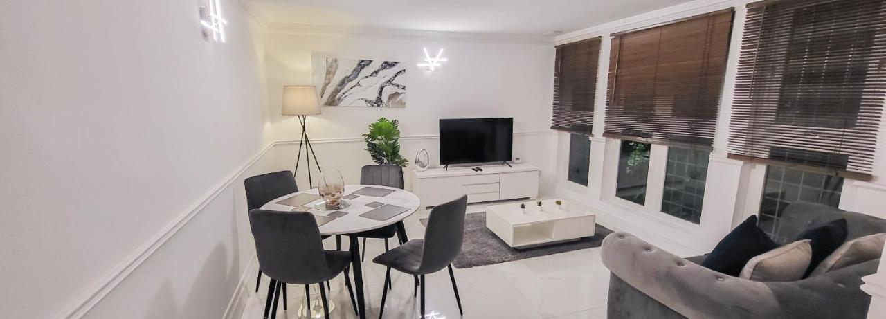 Stunning 2 Bedroom Apartment In Canary Wharf - Morland Apartments Londres Exterior foto