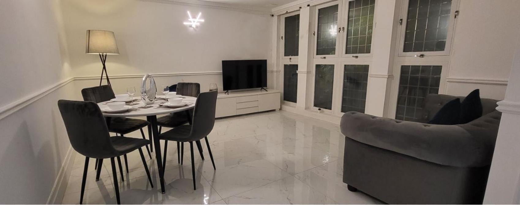 Stunning 2 Bedroom Apartment In Canary Wharf - Morland Apartments Londres Habitación foto