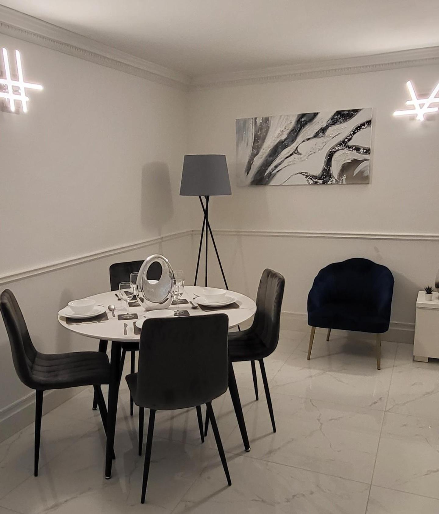Stunning 2 Bedroom Apartment In Canary Wharf - Morland Apartments Londres Habitación foto
